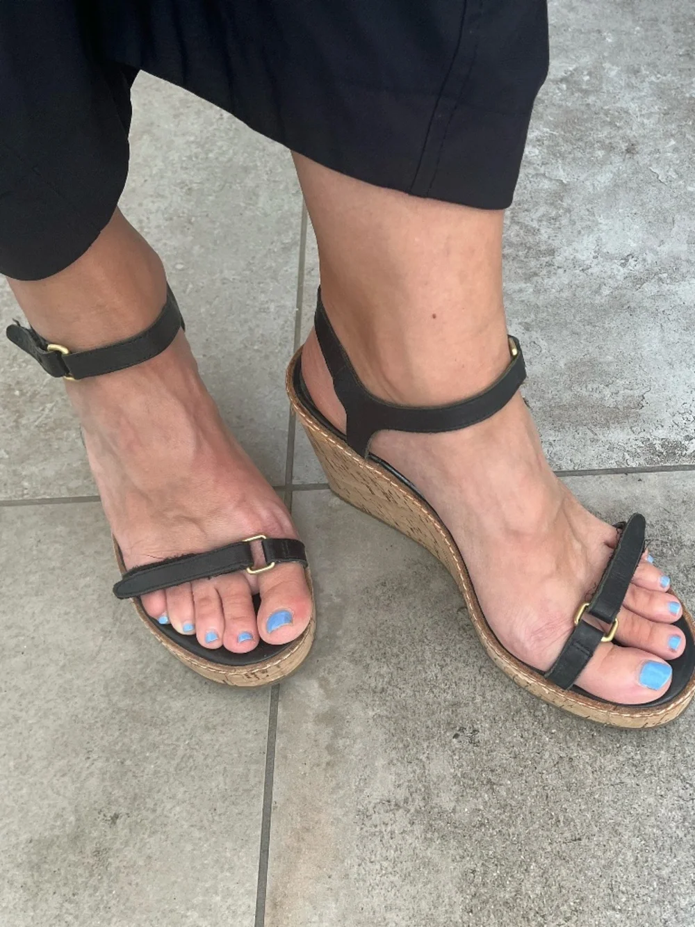 Amazing Black Wedge Heels size 9